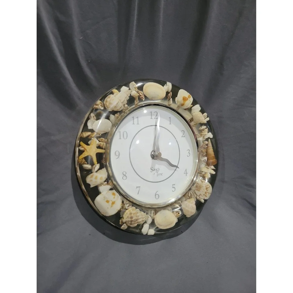 Clocks And Colours sands time